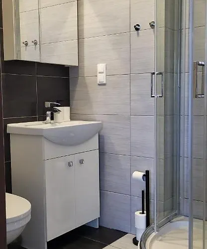 Przejazdowa דירה *